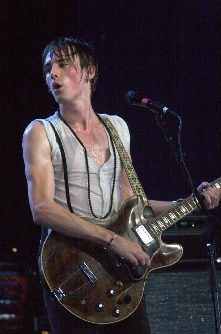 Reeve Carney